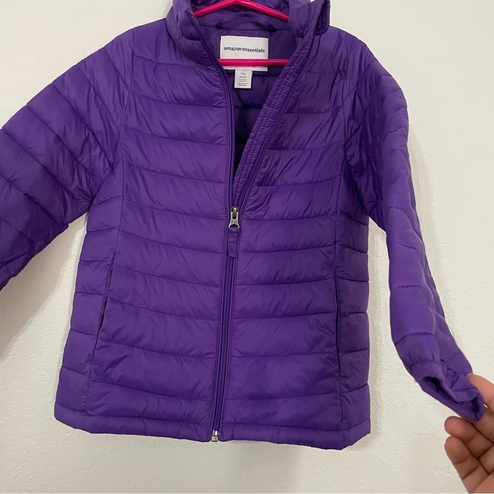 Amazon Essentials kids Purple packable puffer Jacket small 4/5 winter cozy - Picture 2 of 6